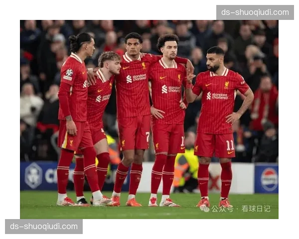 维拉夏窗连签埃利奥特等三人 保级压力下紧急补强中前场阵容